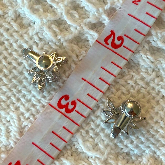 New! Silver Diamond Clip On Earrings - Picture 5 of 9